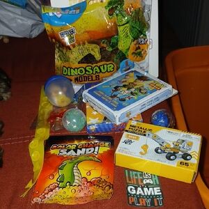 Gift Set/Easter Assorted Kids Toy Activity Pack - Colorful Playset